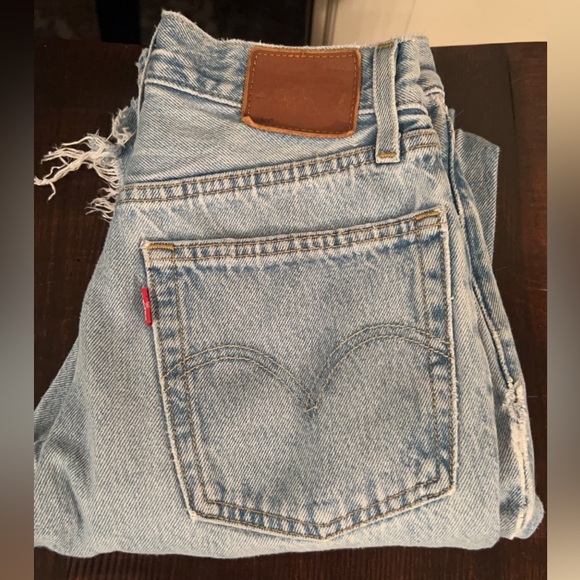 Levi’s premium ripped 501’s - Picture 1 of 3